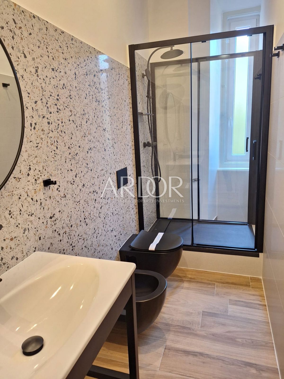 Apartmaj Centar, Rijeka, 82m2
