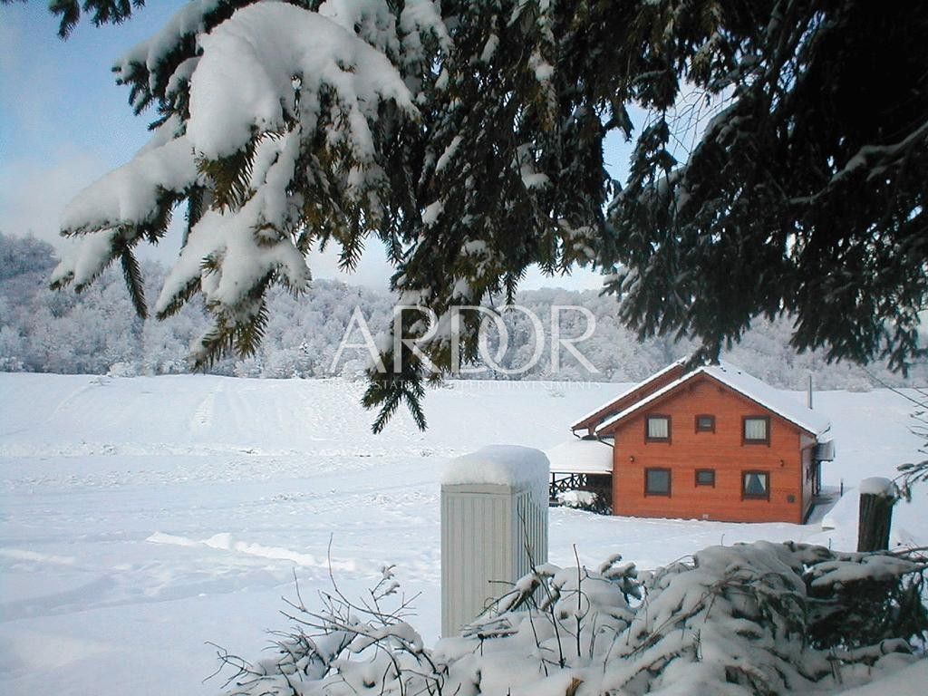 Hiša Sunger, Mrkopalj, 400m2