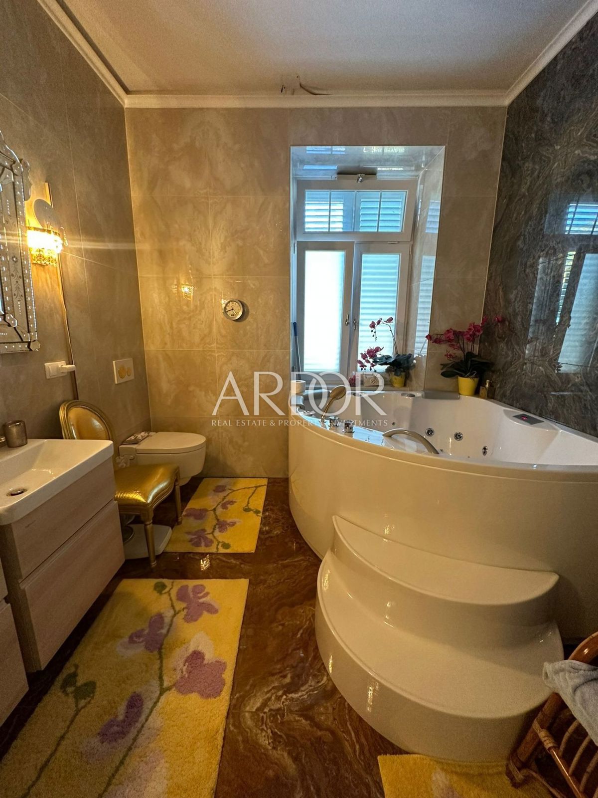 Apartmaj Lovran, 125m2