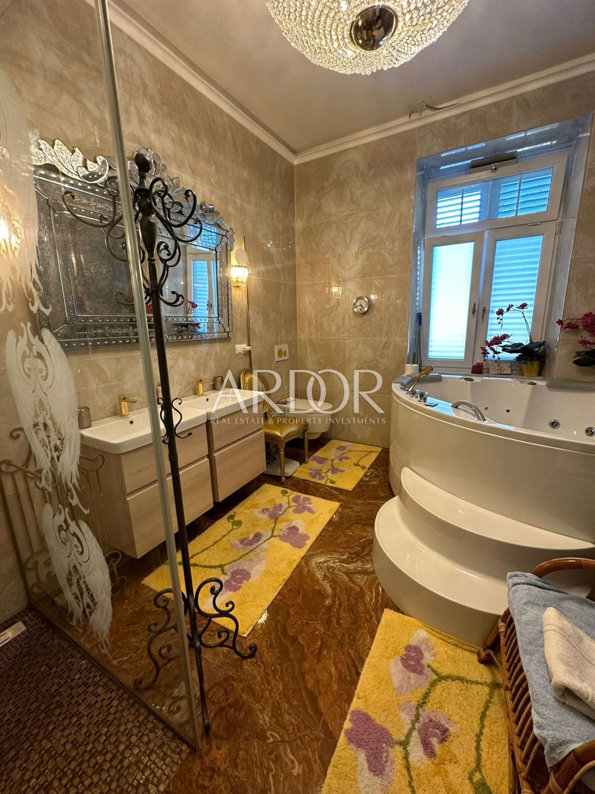 Apartmaj Lovran, 125m2