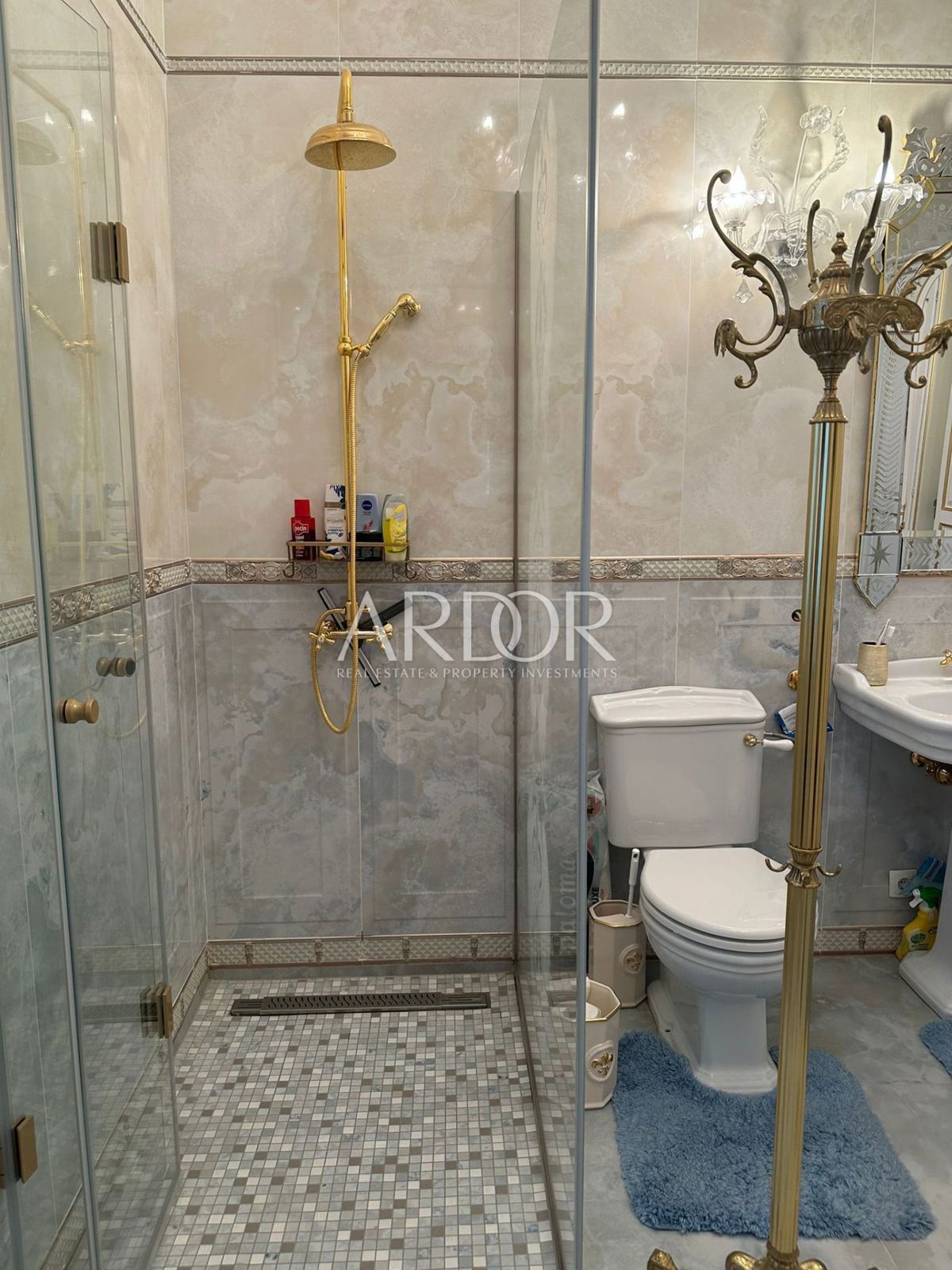 Apartmaj Lovran, 125m2