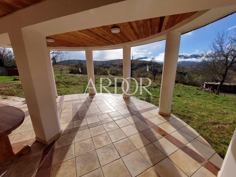 Hiša Blaževci, Vrbovsko, 300m2