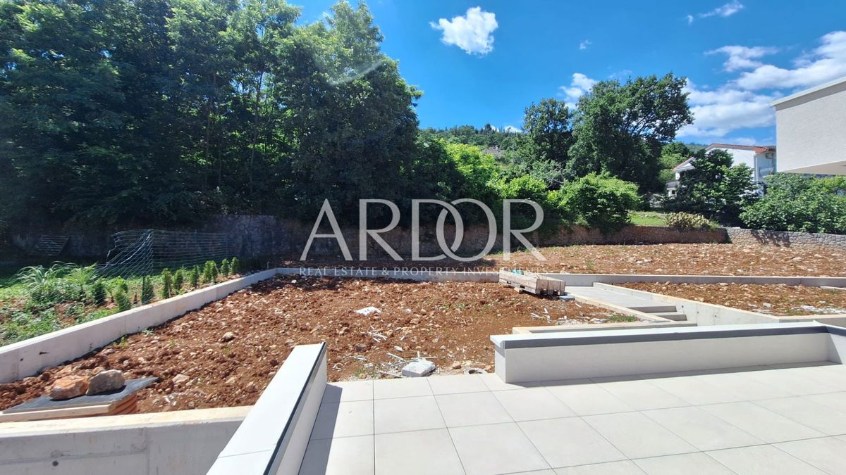 Apartmaj Lovran, 196m2