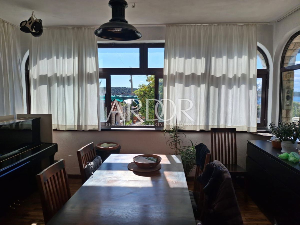 Hiša Barbat na Rabu, Rab, 500m2