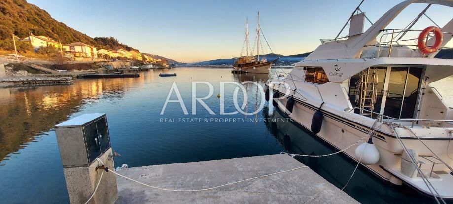 Apartmaj Supetarska Draga, Rab, 180m2