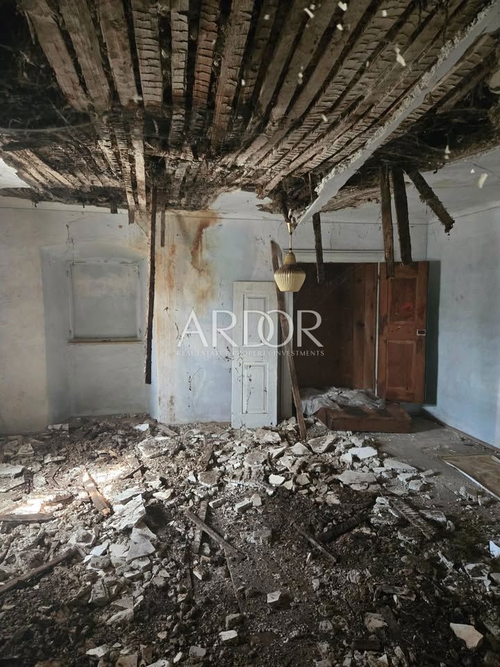 Hiša Kostrena Sveta Lucija, Kostrena, 120m2