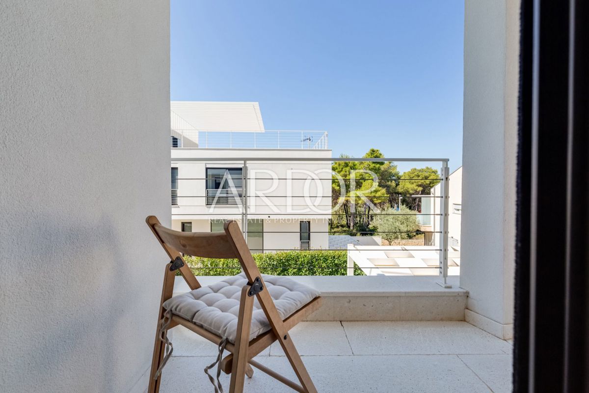 Apartmaj Kožino, Zadar - Okolica, 299m2