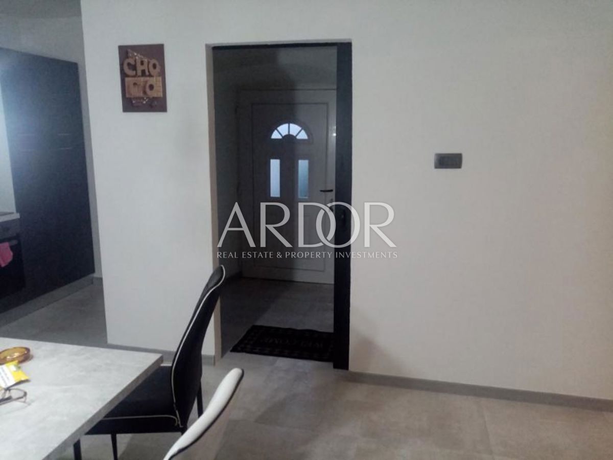 Apartmaj Orehovica, Rijeka, 75m2