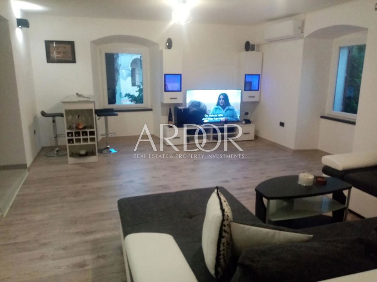 Apartmaj Orehovica, Rijeka, 75m2