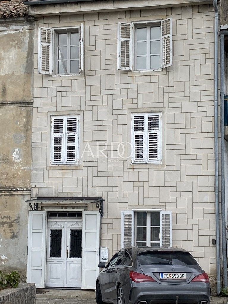 Hiša Novi Vinodolski, 87m2