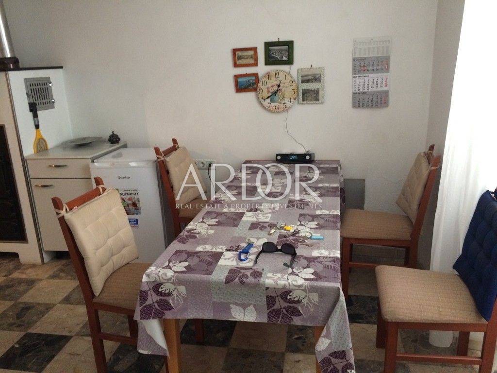 Hiša Novi Vinodolski, 87m2