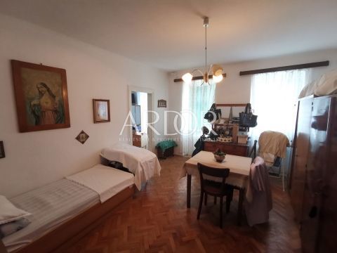 Hiša Grižane-Belgrad, Vinodolska Općina, 220m2