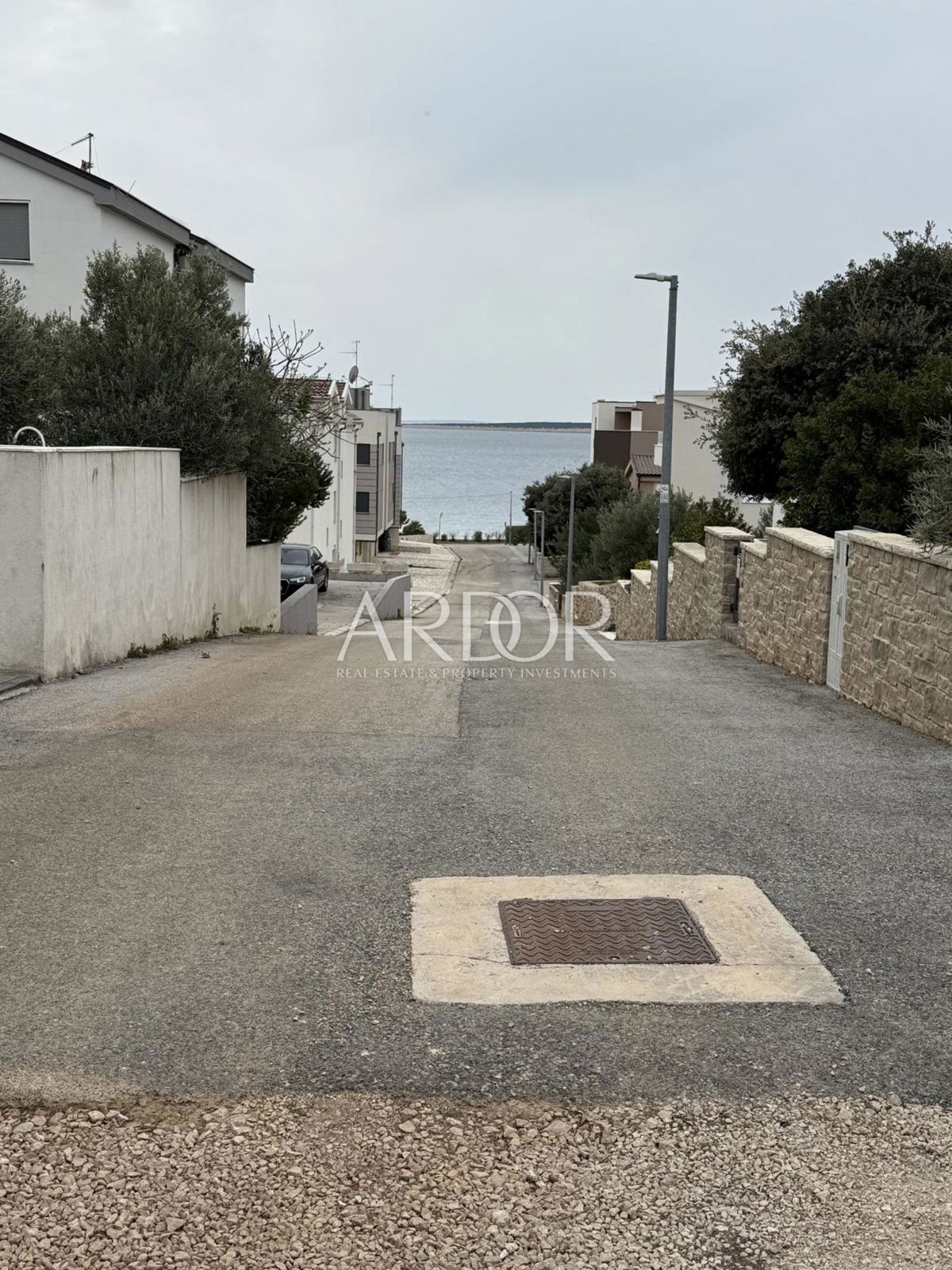 Zemljišče Mandre, Kolan, 693m2