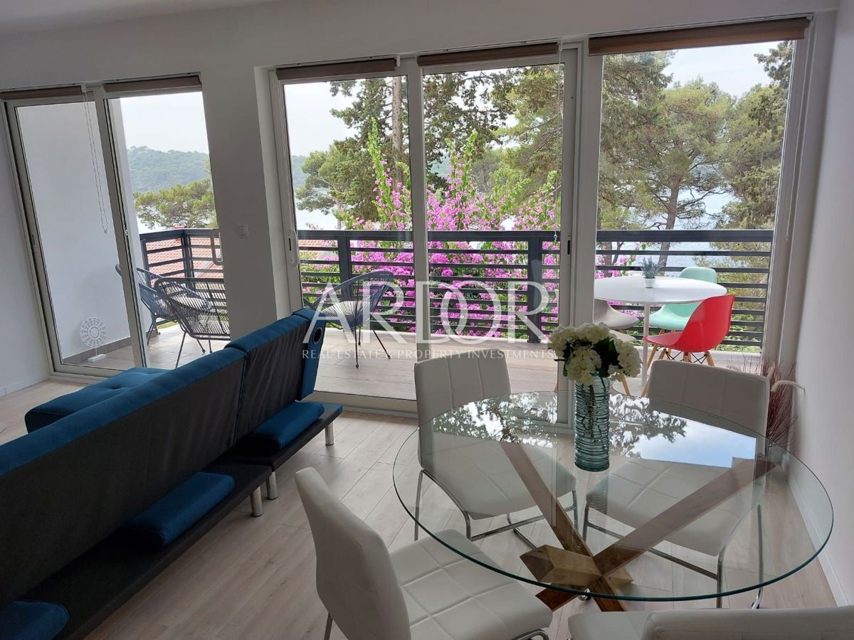 Hiša Mali Lošinj, 260m2