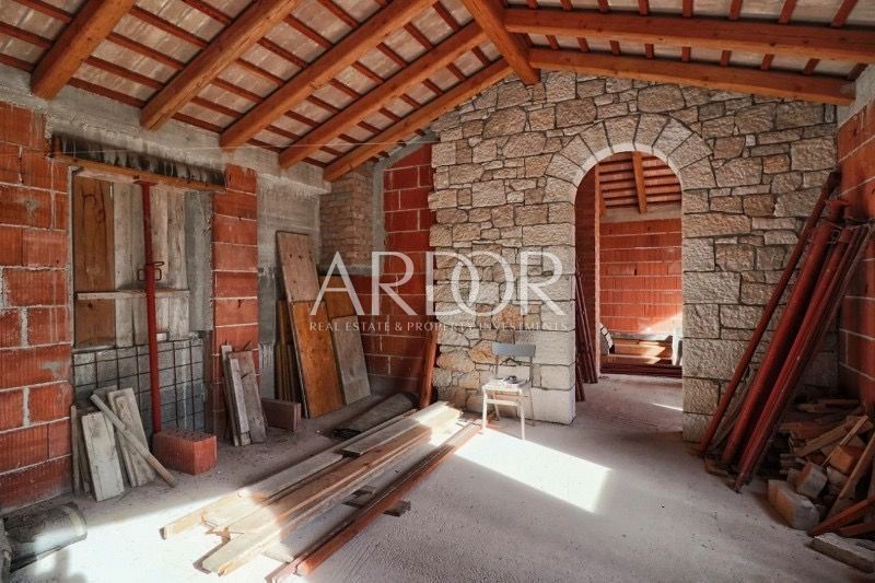Hiša Rovinj, 650m2