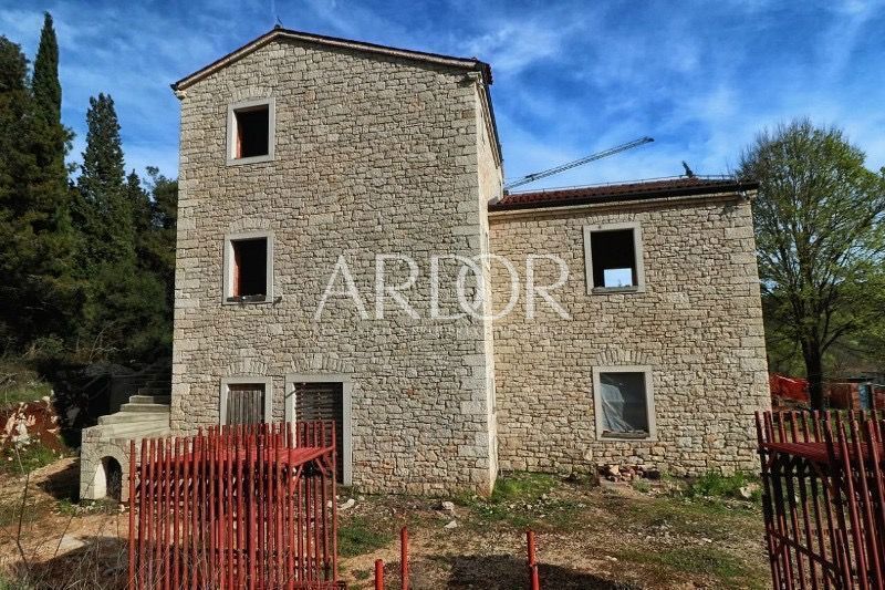 Hiša Rovinj, 650m2