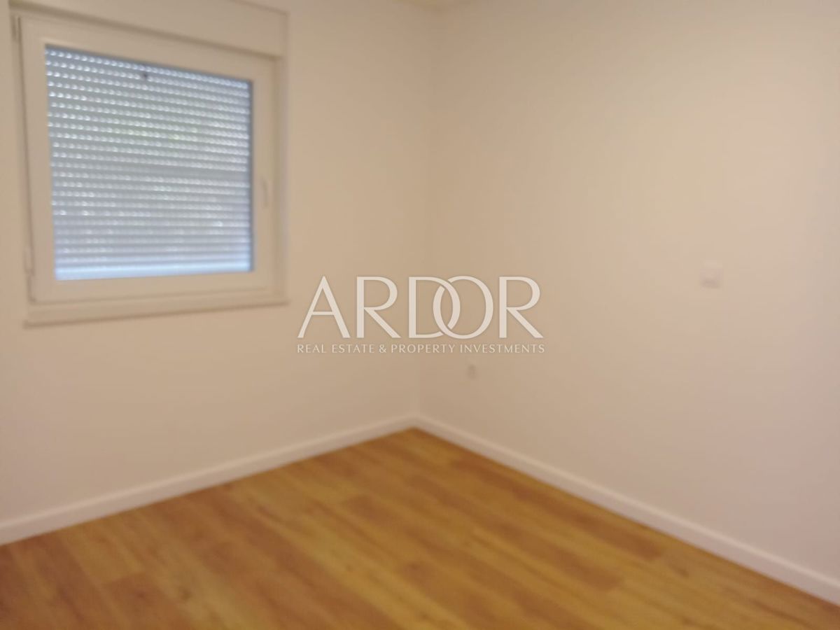 Apartmaj Crikvenica, 122m2