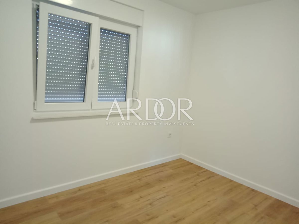 Apartmaj Crikvenica, 122m2