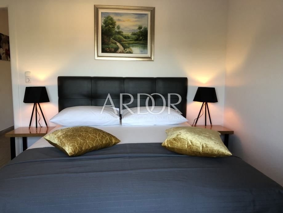 Vila Oprić, Opatija - Okolica, 505m2