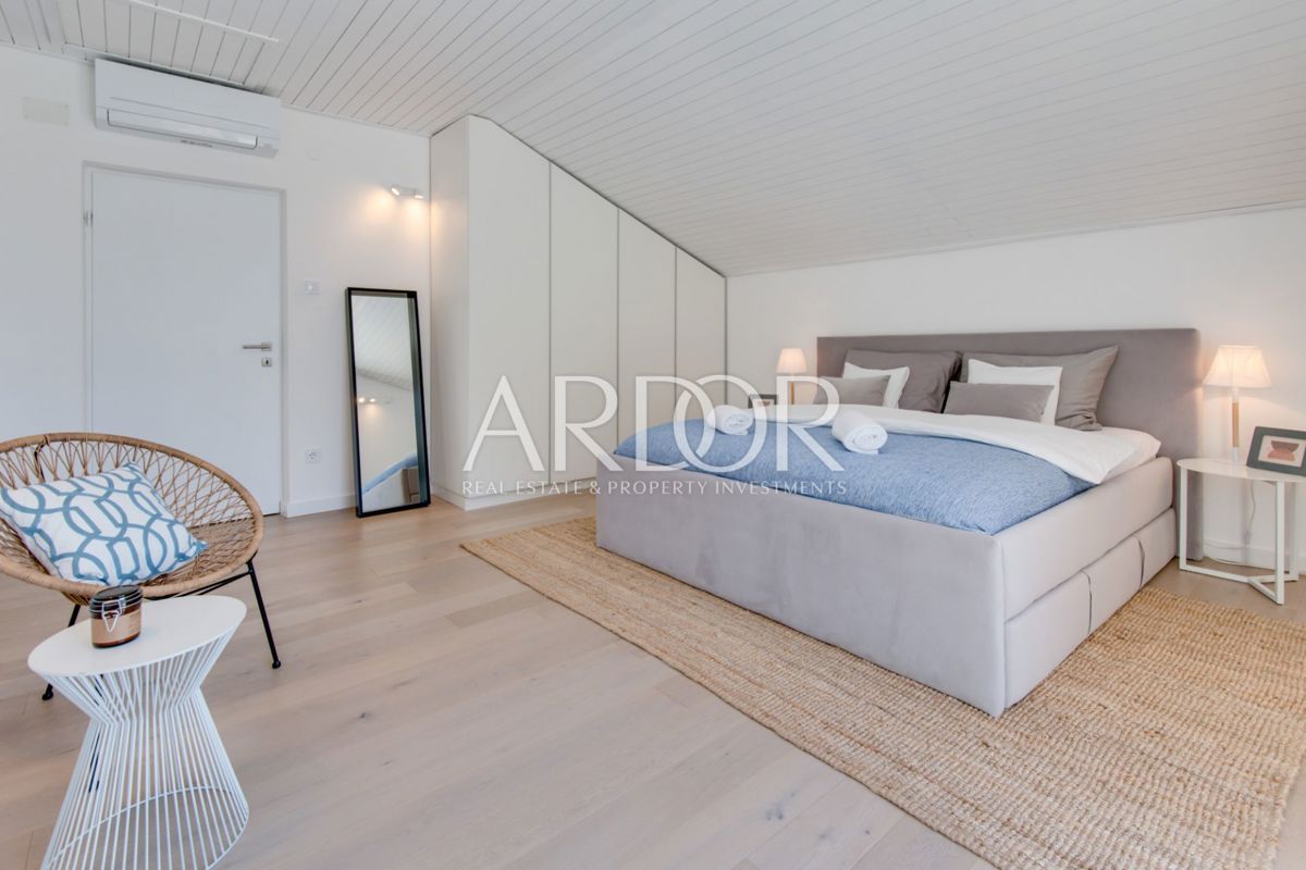 Hiša Pobri, Opatija - Okolica, 300m2