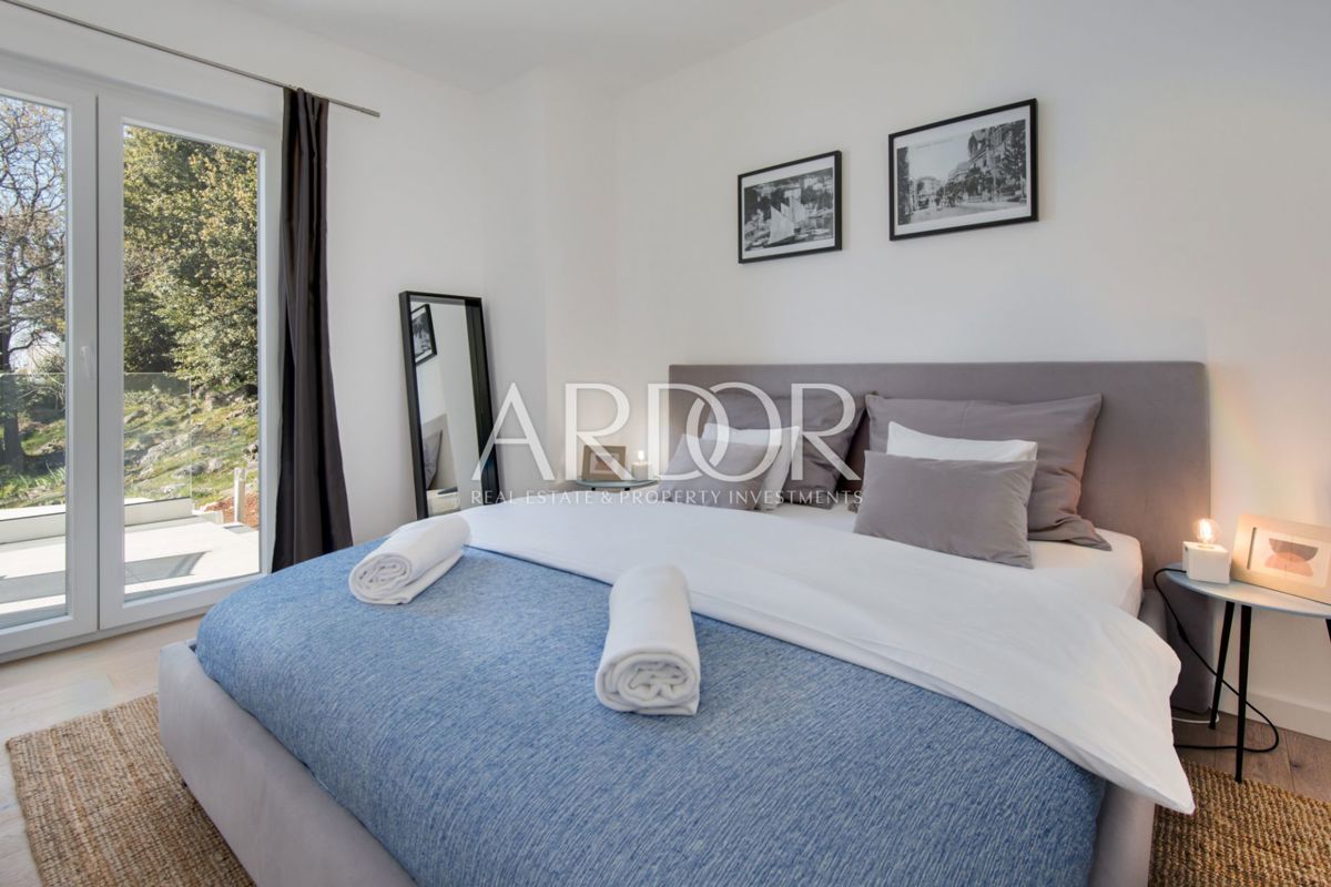 Hiša Pobri, Opatija - Okolica, 300m2