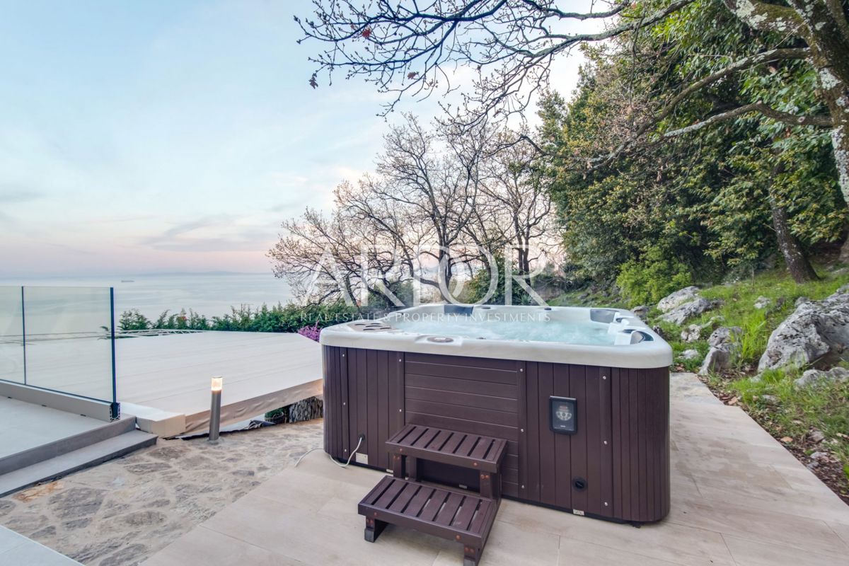 Hiša Pobri, Opatija - Okolica, 300m2