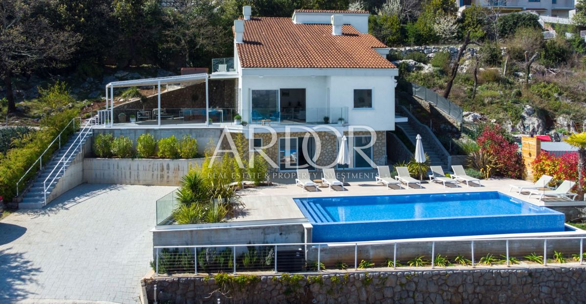 Hiša Pobri, Opatija - Okolica, 300m2