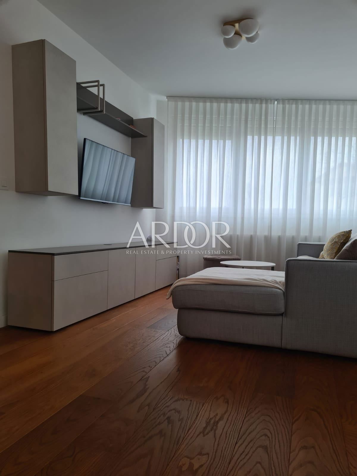 Apartmaj Drenova, Rijeka, 79m2
