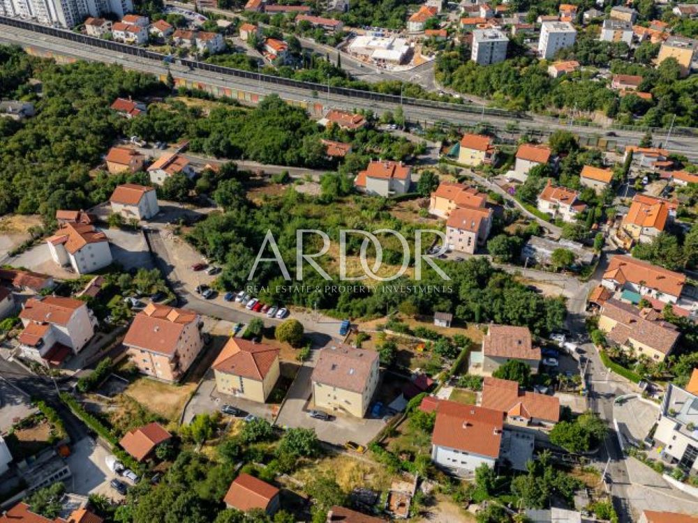 Zemljišče Zamet, Rijeka, 3.009m2