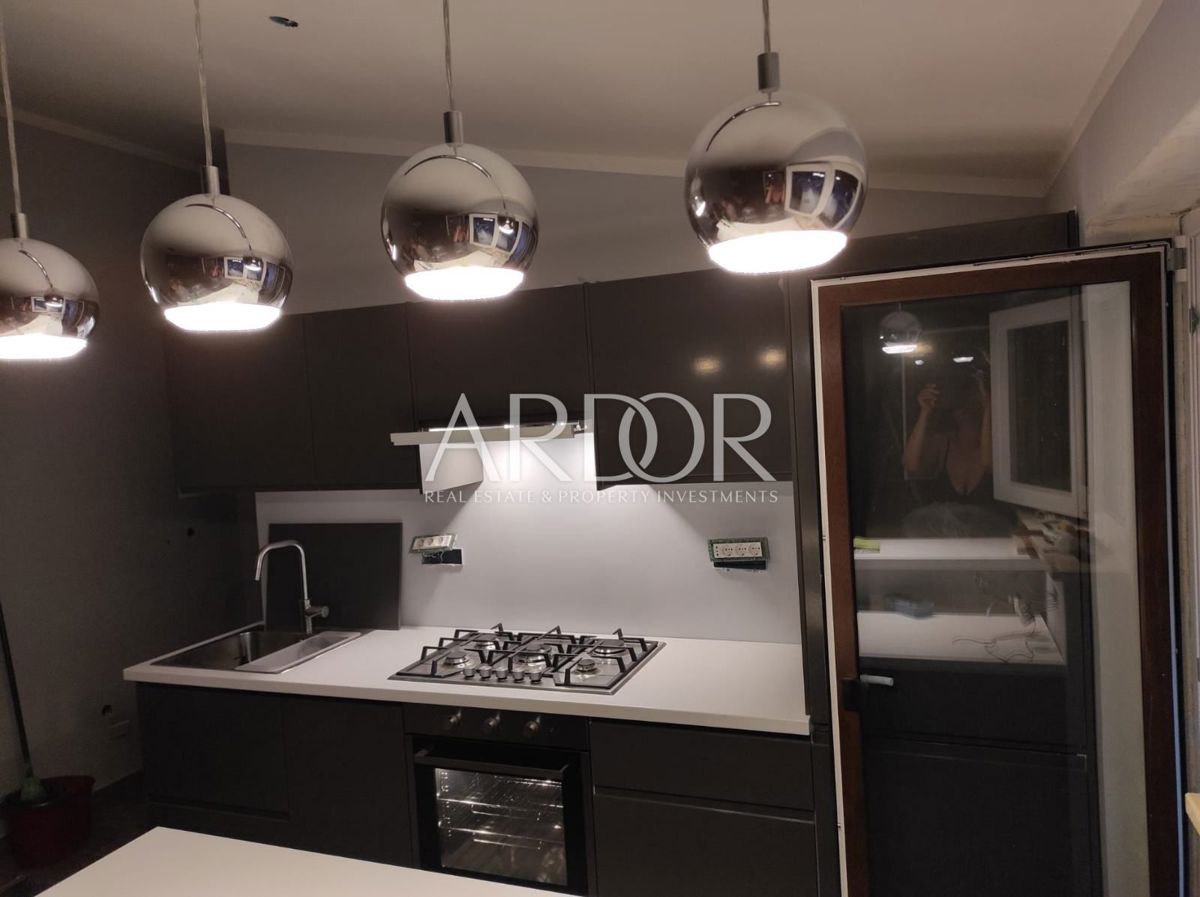 Apartmaj Novi Vinodolski, 66m2