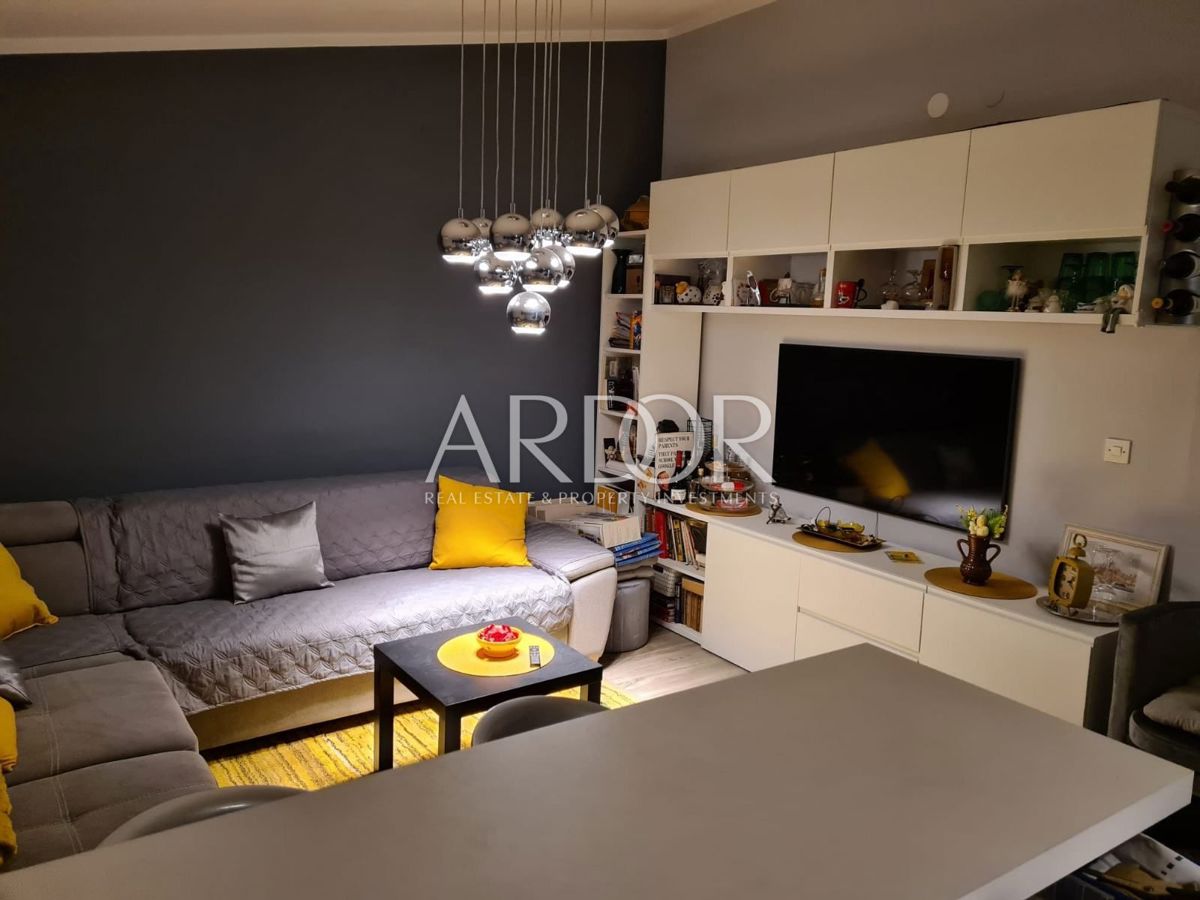 Apartmaj Novi Vinodolski, 66m2