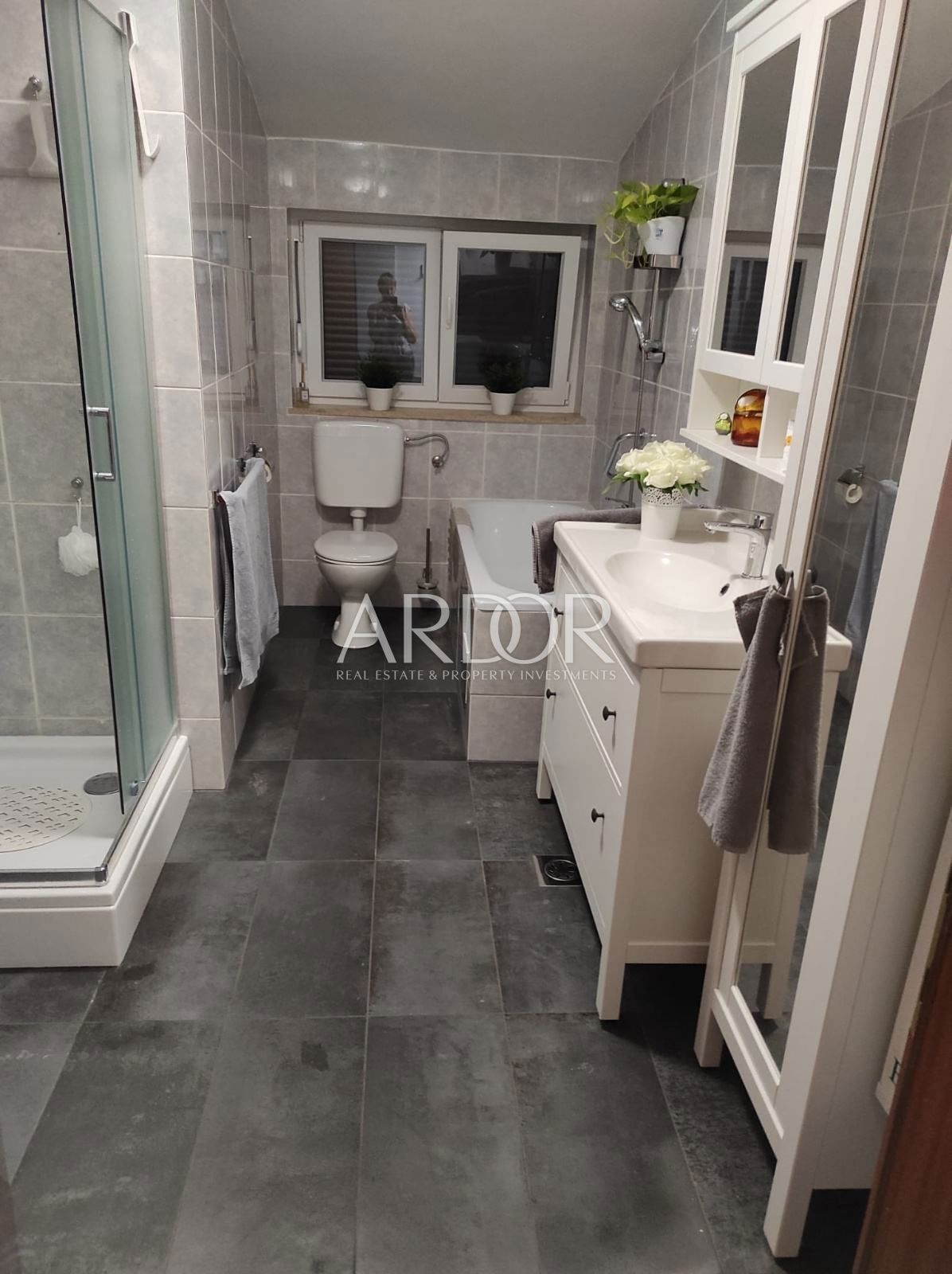 Apartmaj Novi Vinodolski, 66m2