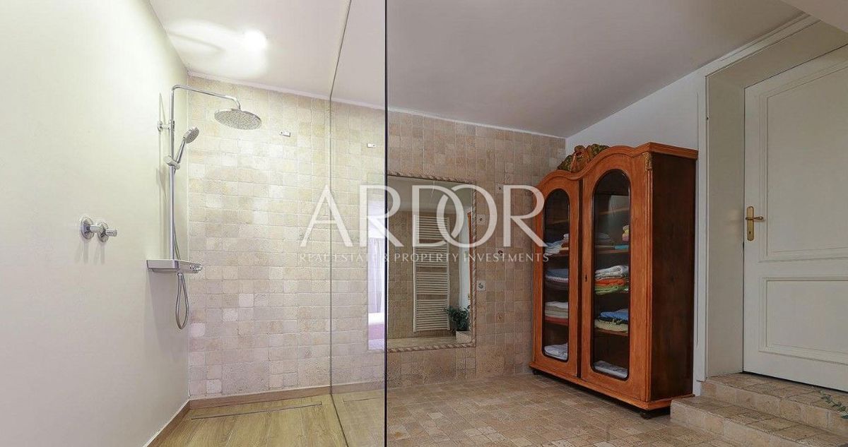 Hiša Veprinac, Opatija - Okolica, 350m2