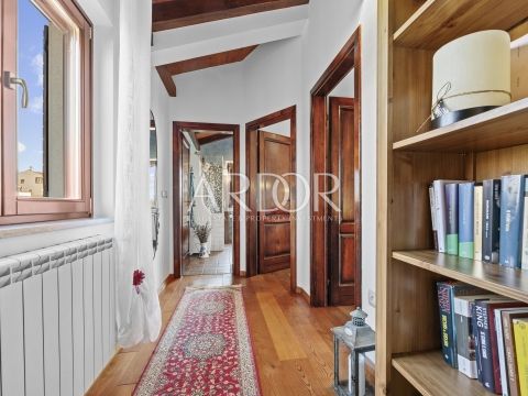 Hiša Brtonigla, 202m2