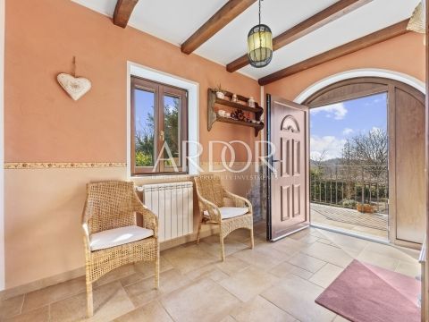 Hiša Brtonigla, 202m2