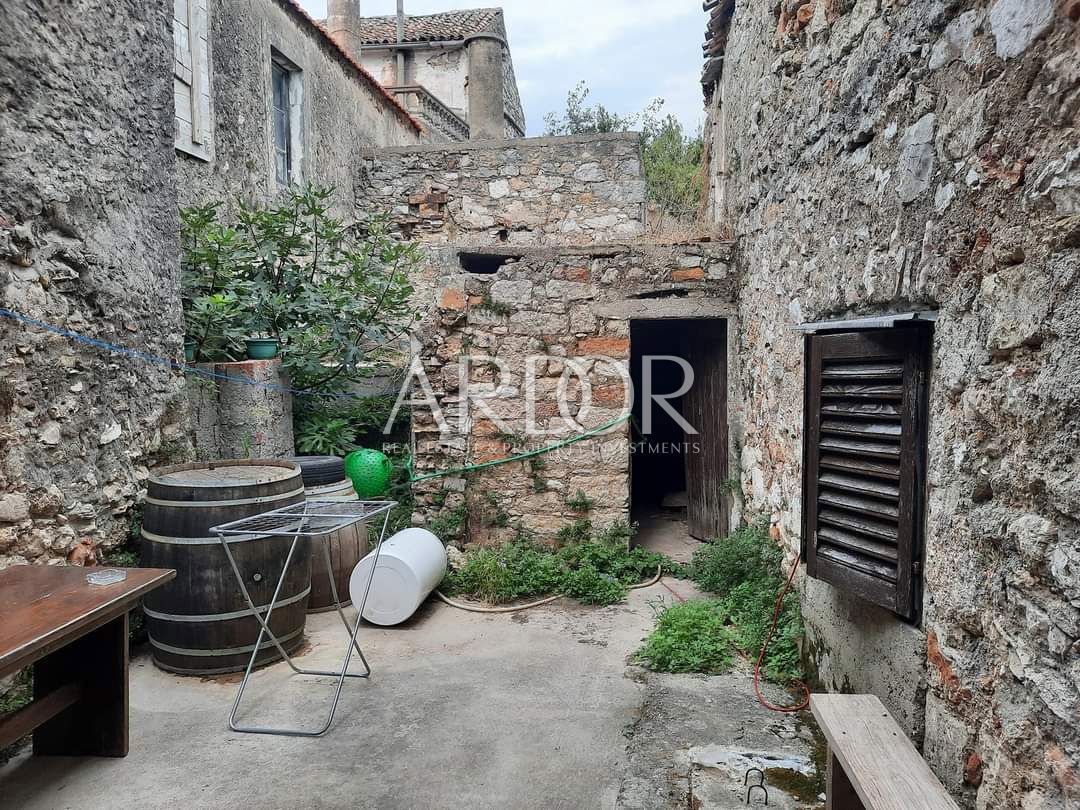 Hiša Neviđane, Pašman, 86m2