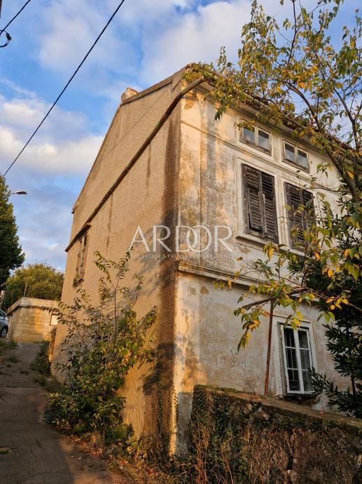 Hiša Kraljevica, 180m2