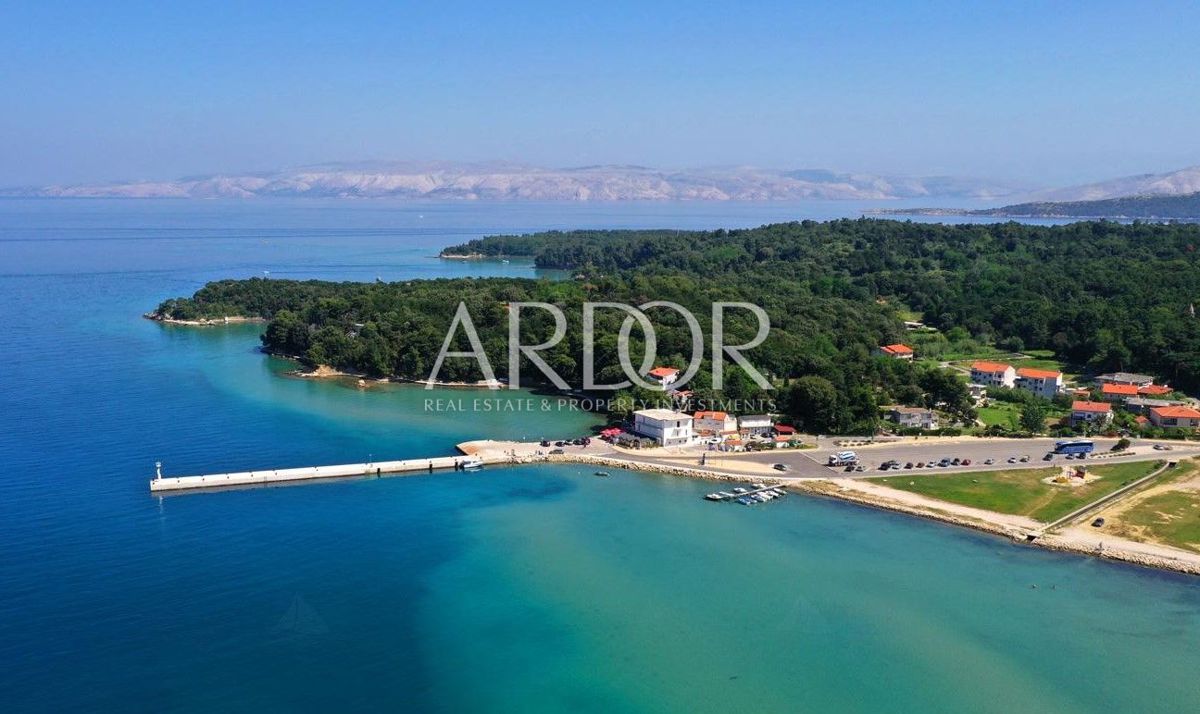 Zemljišče Lopar, Rab, 716m2