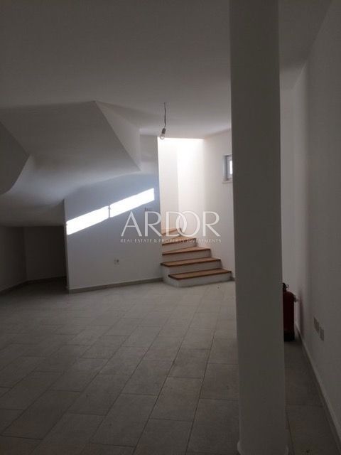 Poslovni prostor Rešetari, Kastav, 113m2