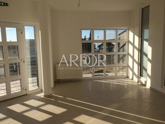 Poslovni prostor Rešetari, Kastav, 113m2