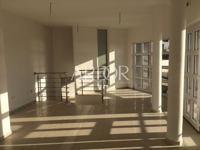 Poslovni prostor Rešetari, Kastav, 113m2