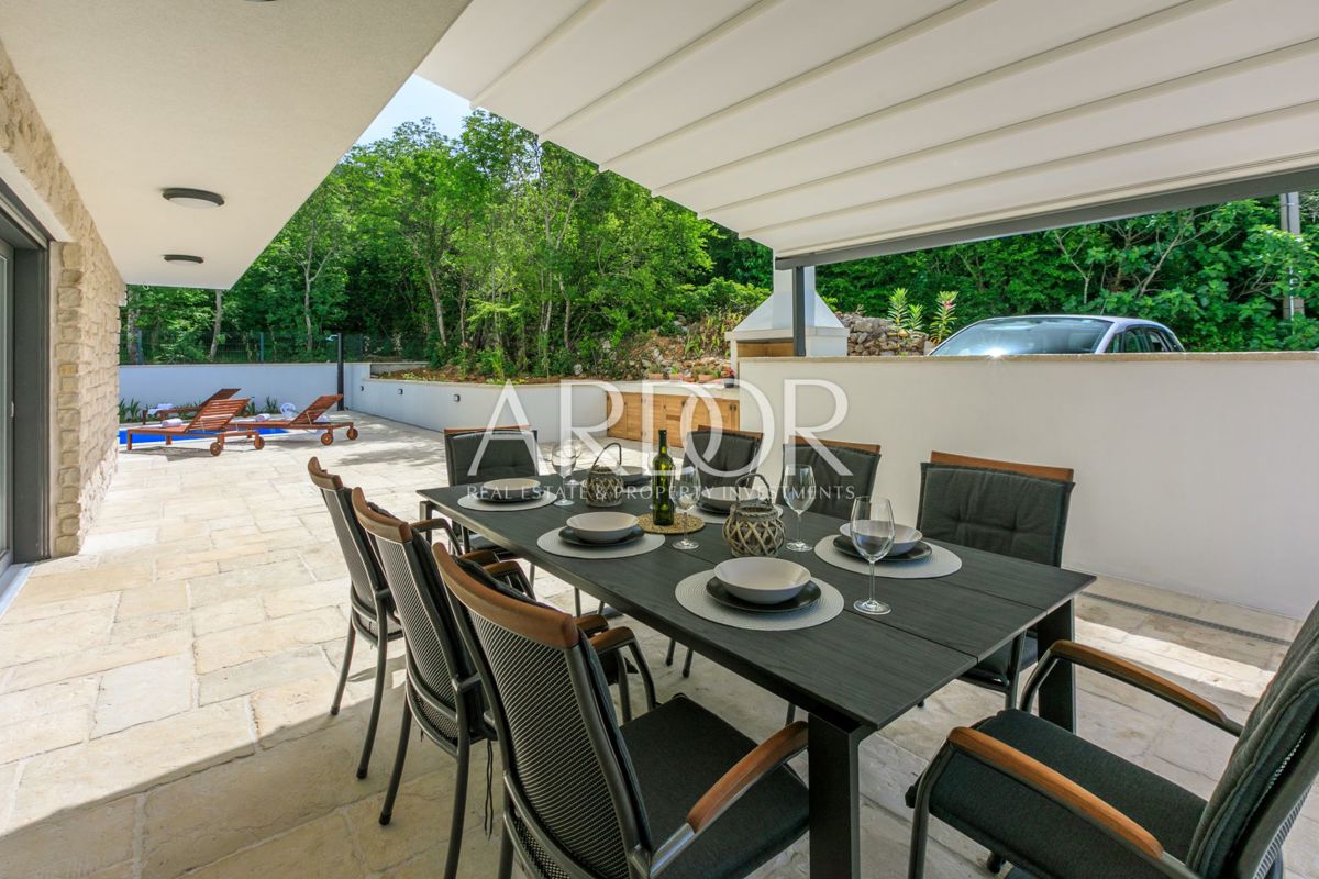 Hiša Grižane-Belgrad, Vinodolska Općina, 148m2