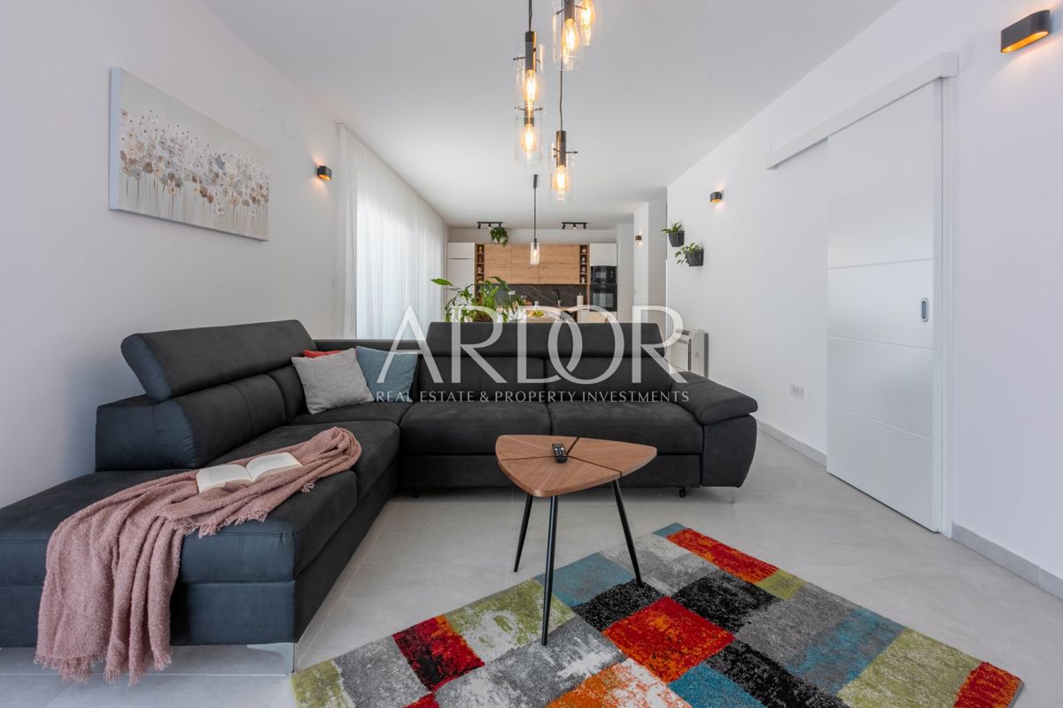 Hiša Grižane-Belgrad, Vinodolska Općina, 148m2