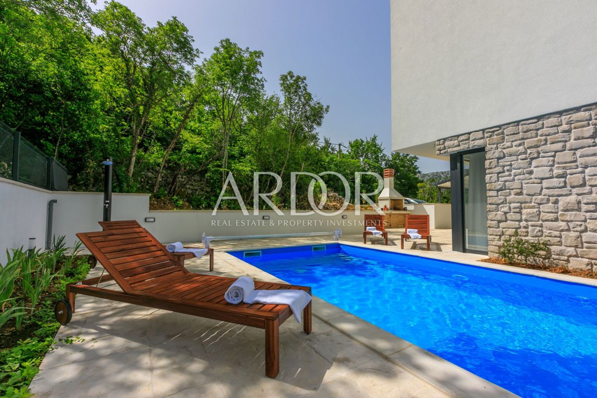 Hiša Grižane-Belgrad, Vinodolska Općina, 148m2