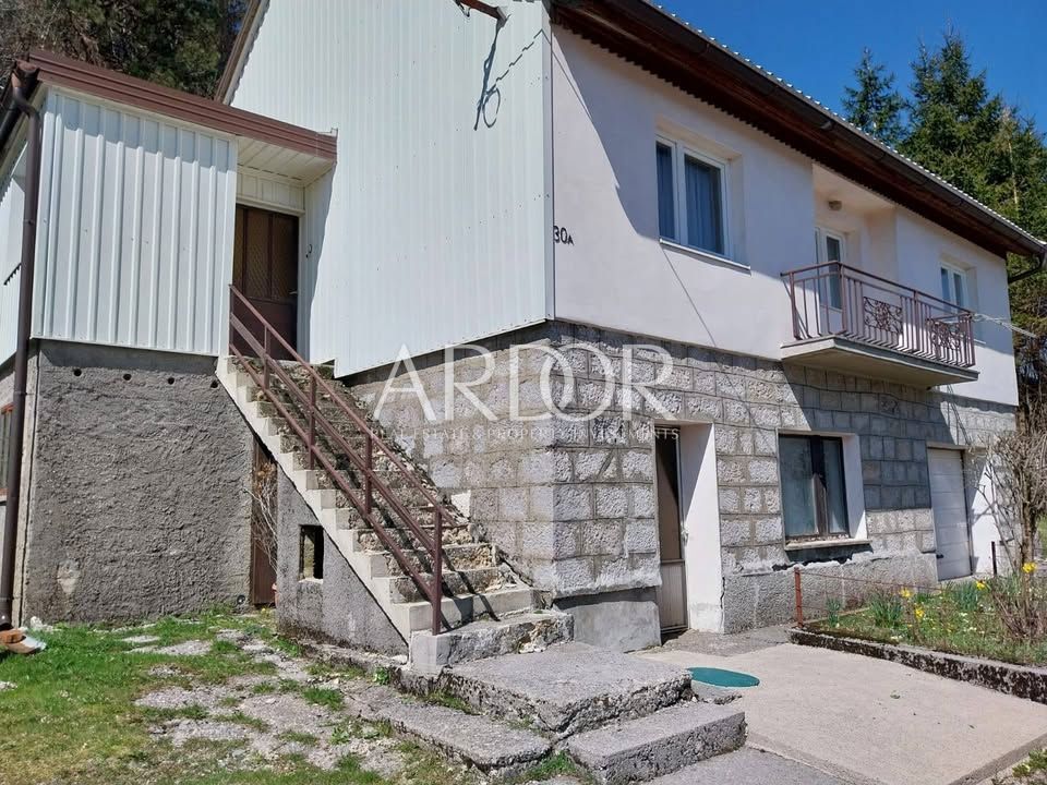 Hiša Lič, Fužine, 272m2