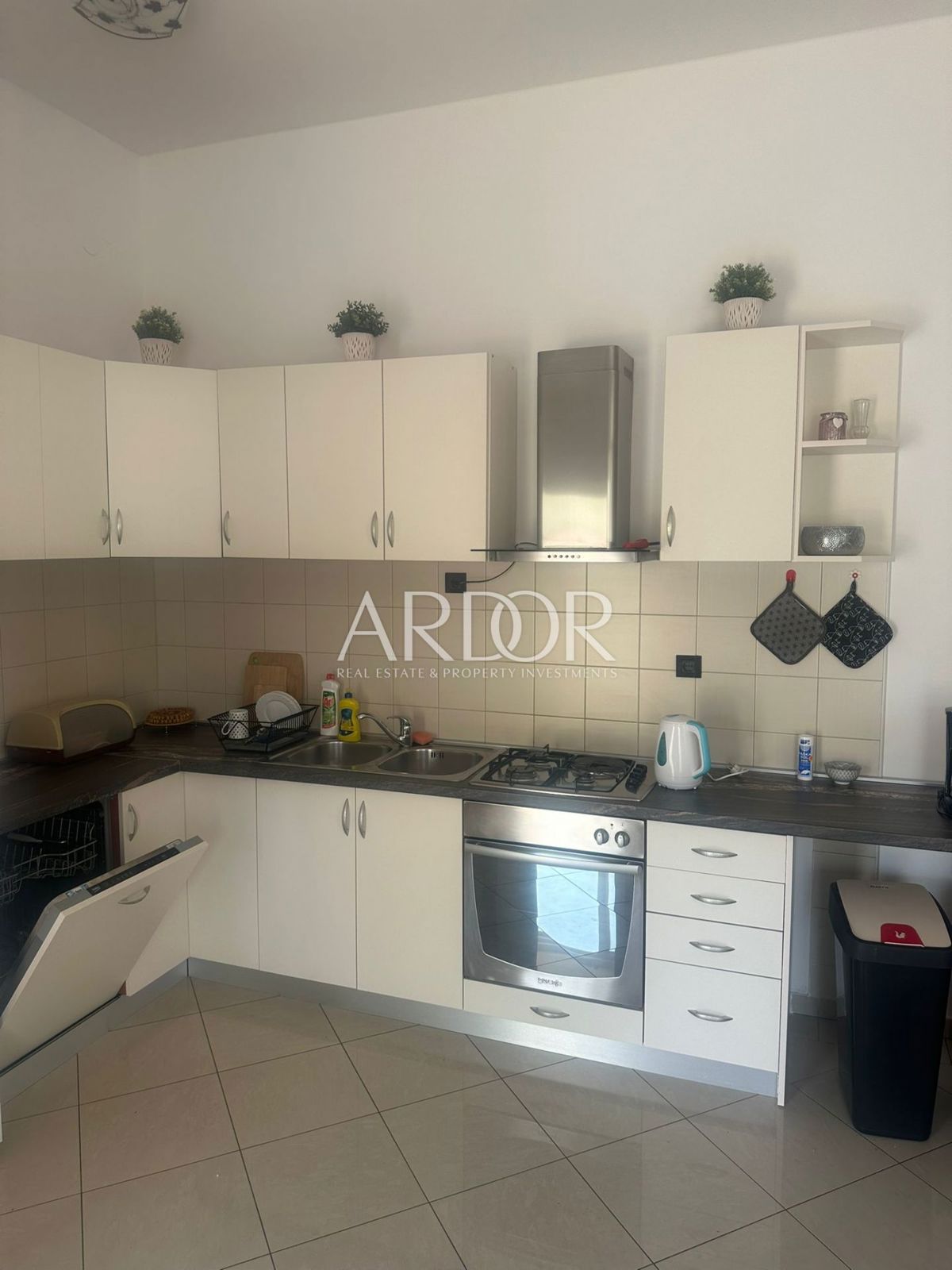 Apartmaj Cres, 75m2