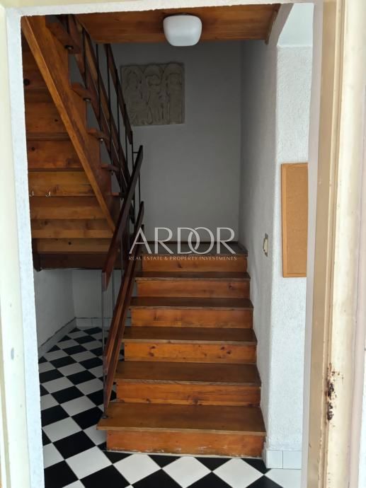 Hiša Mali Lošinj, 100m2