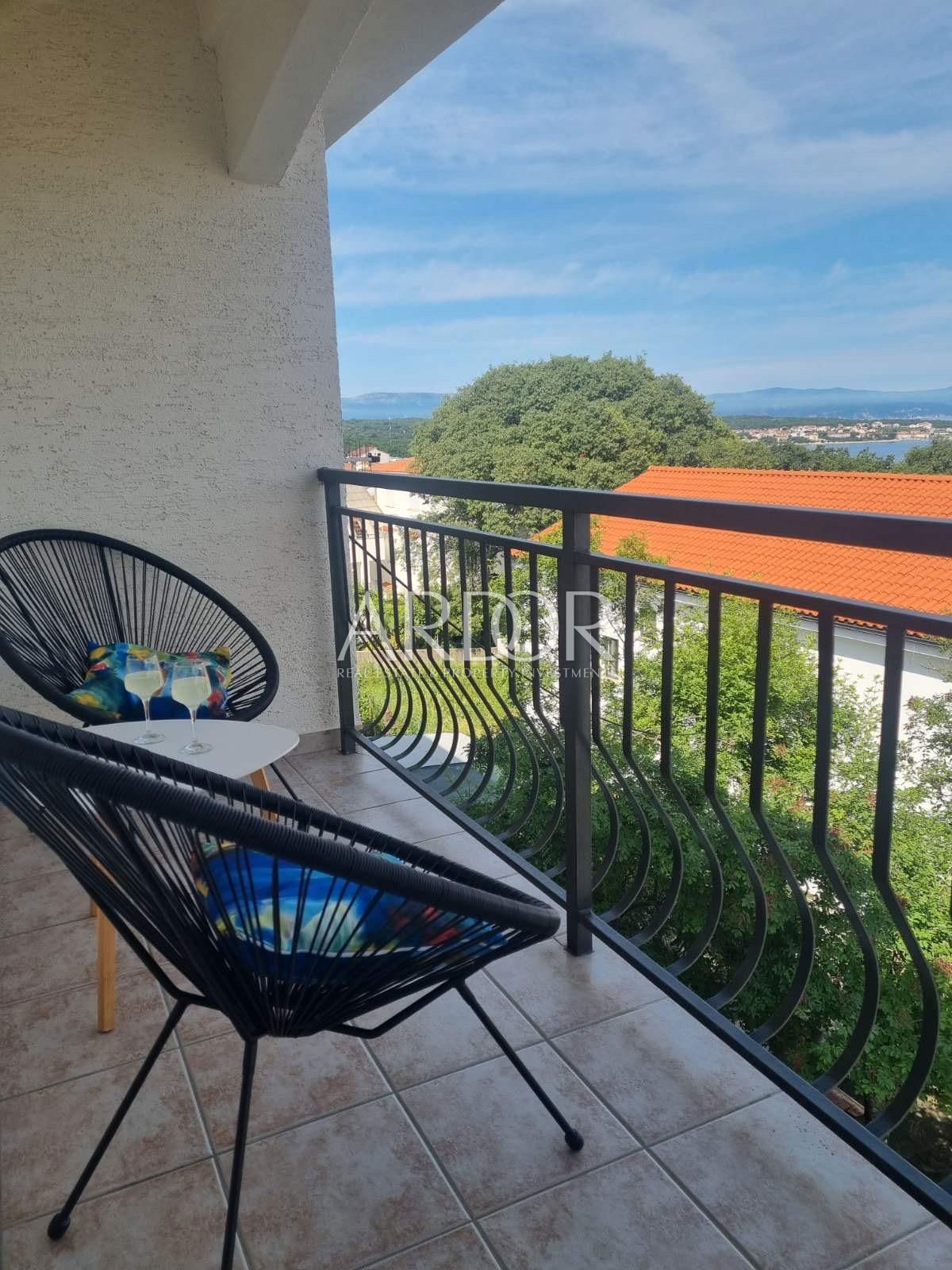 Apartmaj Malinska, Malinska-Dubašnica, 40m2