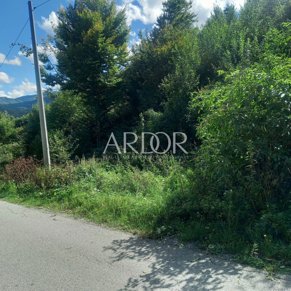 Zemljišče Sunger, Mrkopalj, 670m2