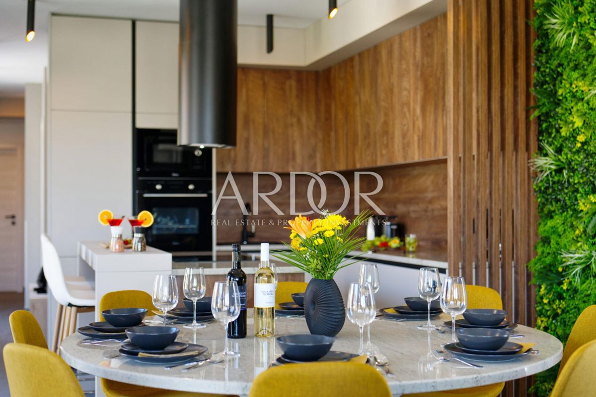 Hiša Marčana, 200m2